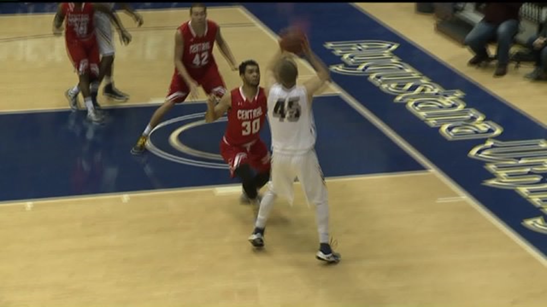 Augustana tops Central