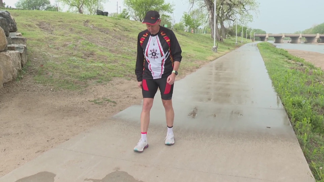 Kansas man to honor father in Boston Marathon