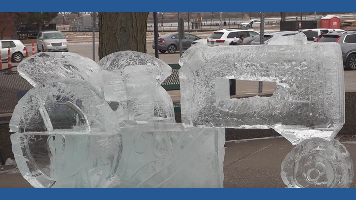 Cold temps keep ice art alive at "Icestravaganza"