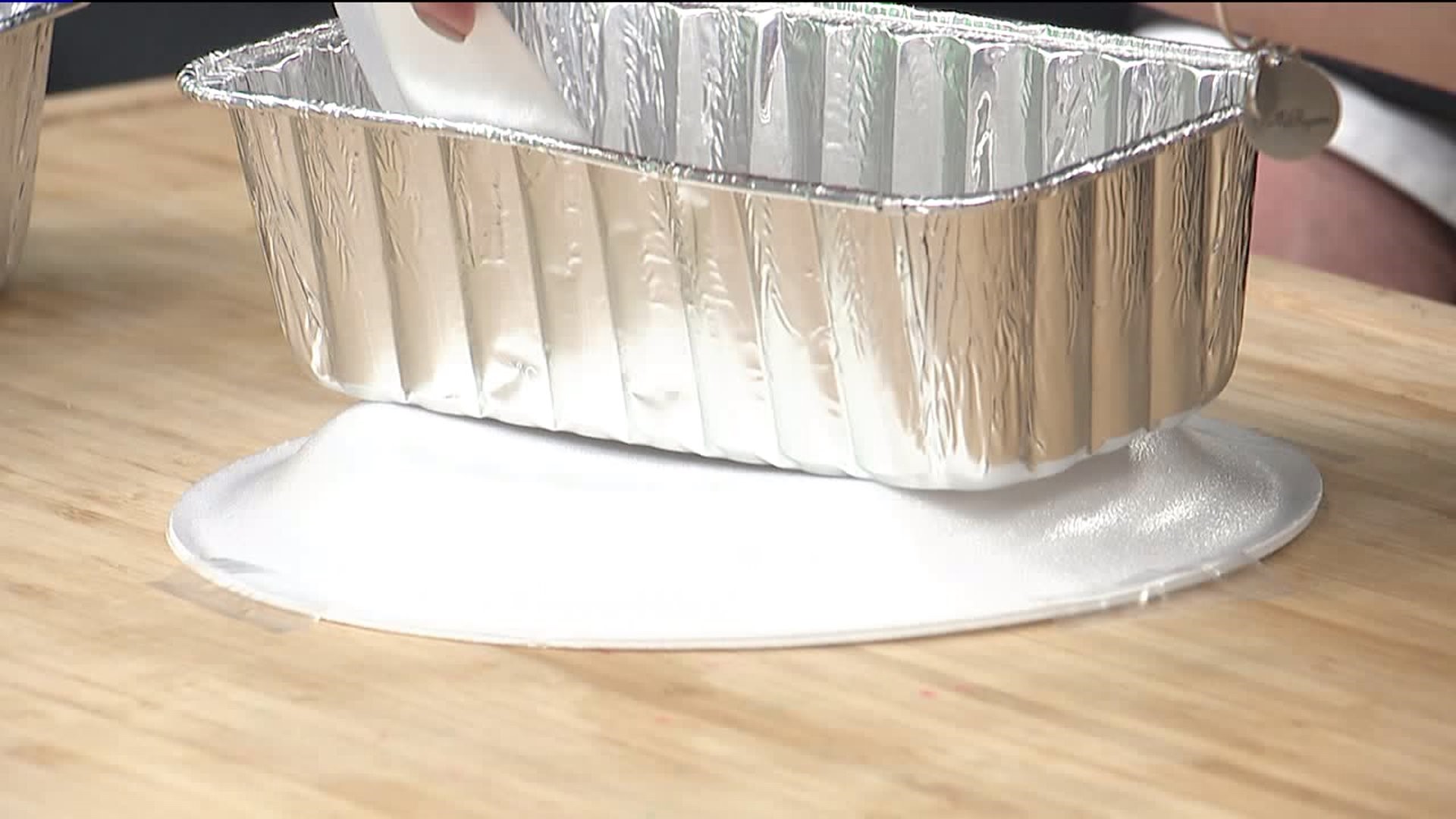 How Aluminum and Styrofoam Can Make Indoor Lightning