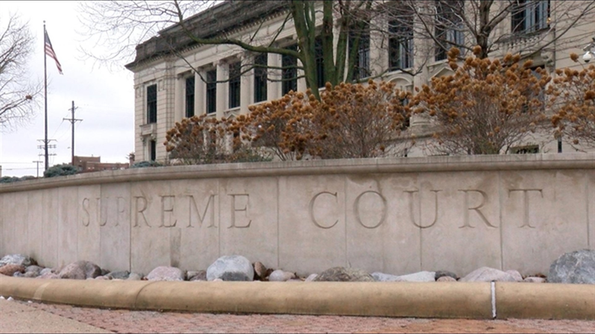 Illinois Supreme Court Weighs Use Of ‘reenactment’ In Murder Case ...