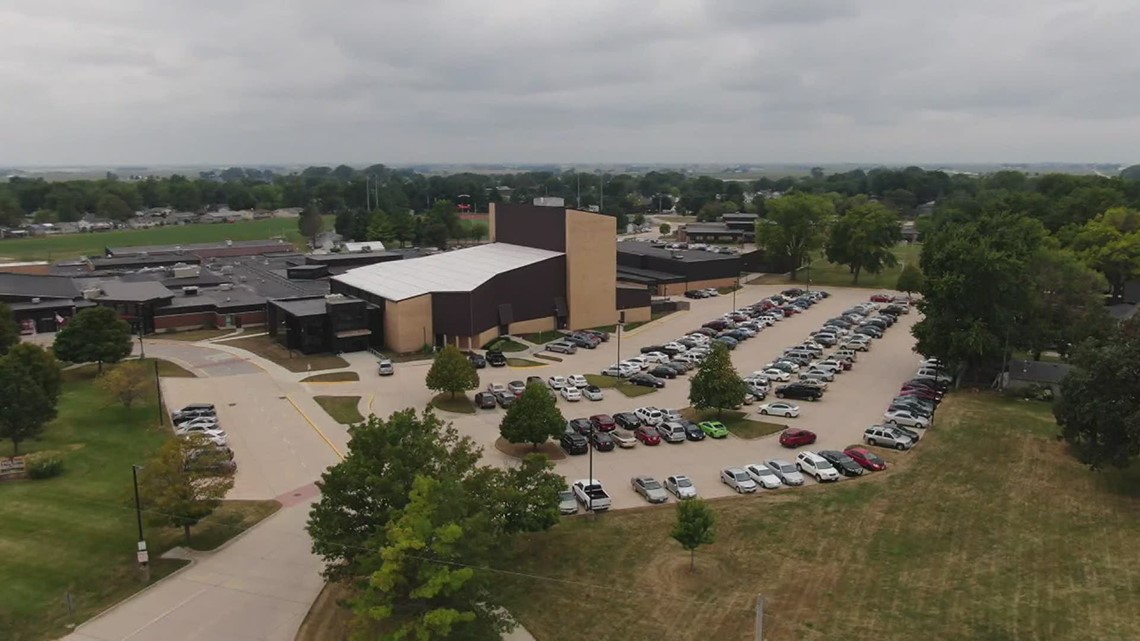 North Scott High School starts temporary remote learning | wqad.com