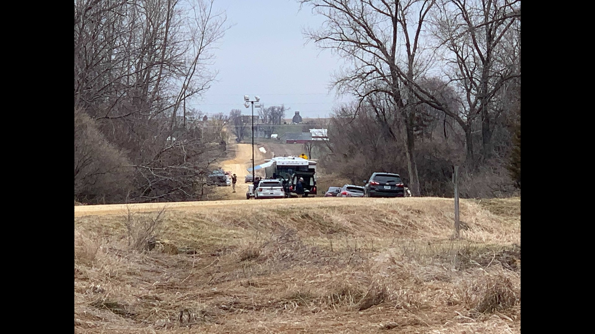 Human remains found in Clinton County near Highway 61
