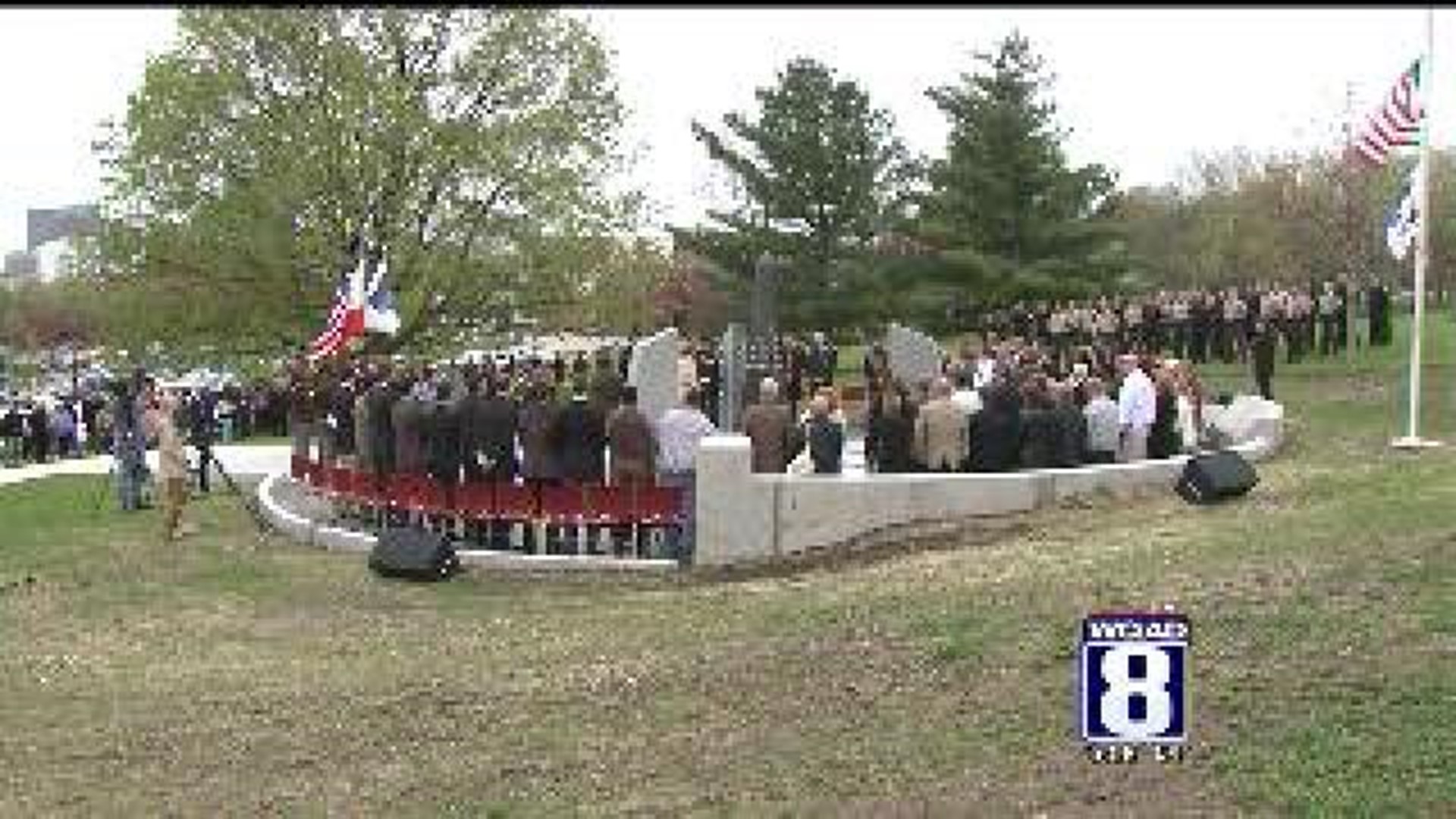 Memorial honors fallen police officers