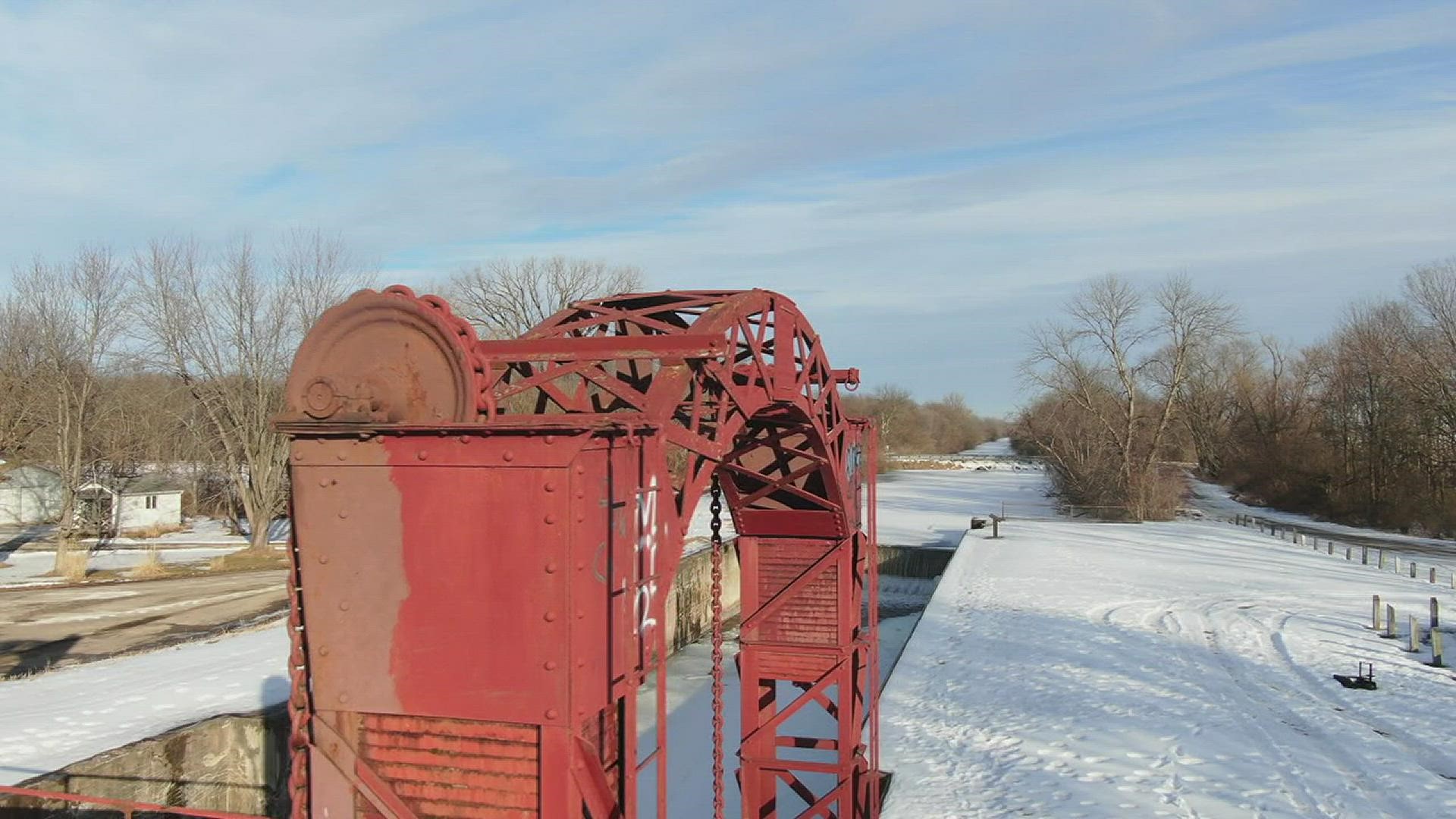 Geneseo saw a high of 53 degrees on February 8, 2022. The News Eight Drone had a view of the frozen canal with a little melting along the shorelines.