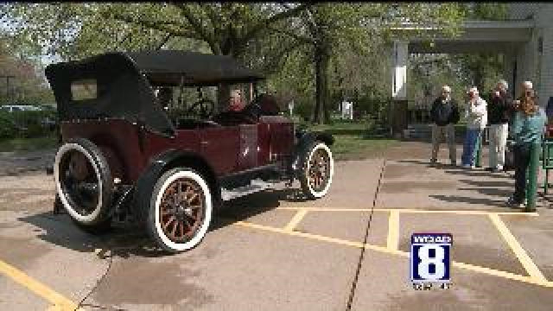 Historic Velie car donated to local museum