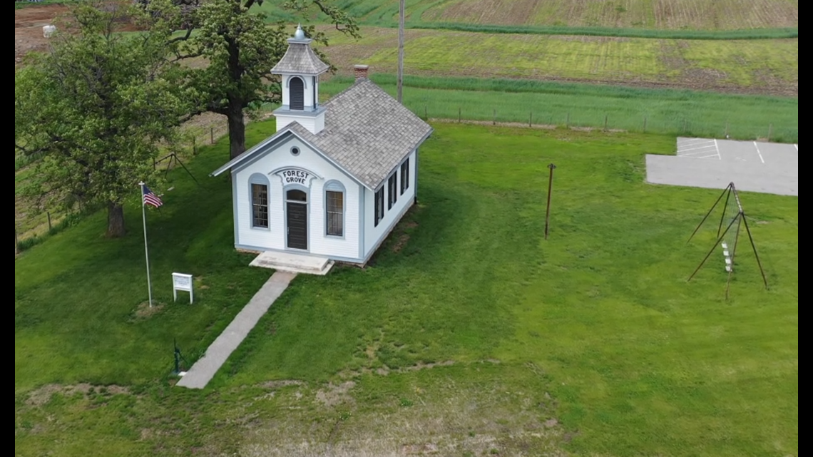 Watch: A Restored One-room Schoolhouse In Bettendorf Is Set To Reopen ...