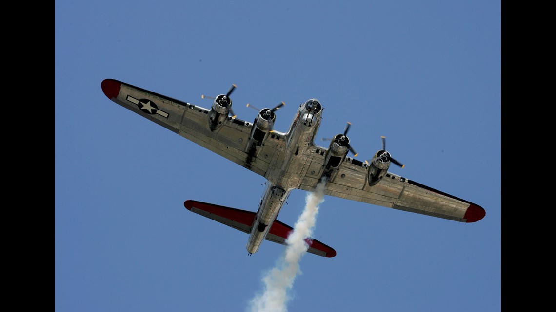 B-17 Crash Raises Questions About Vintage Plane Safety | Wqad.com