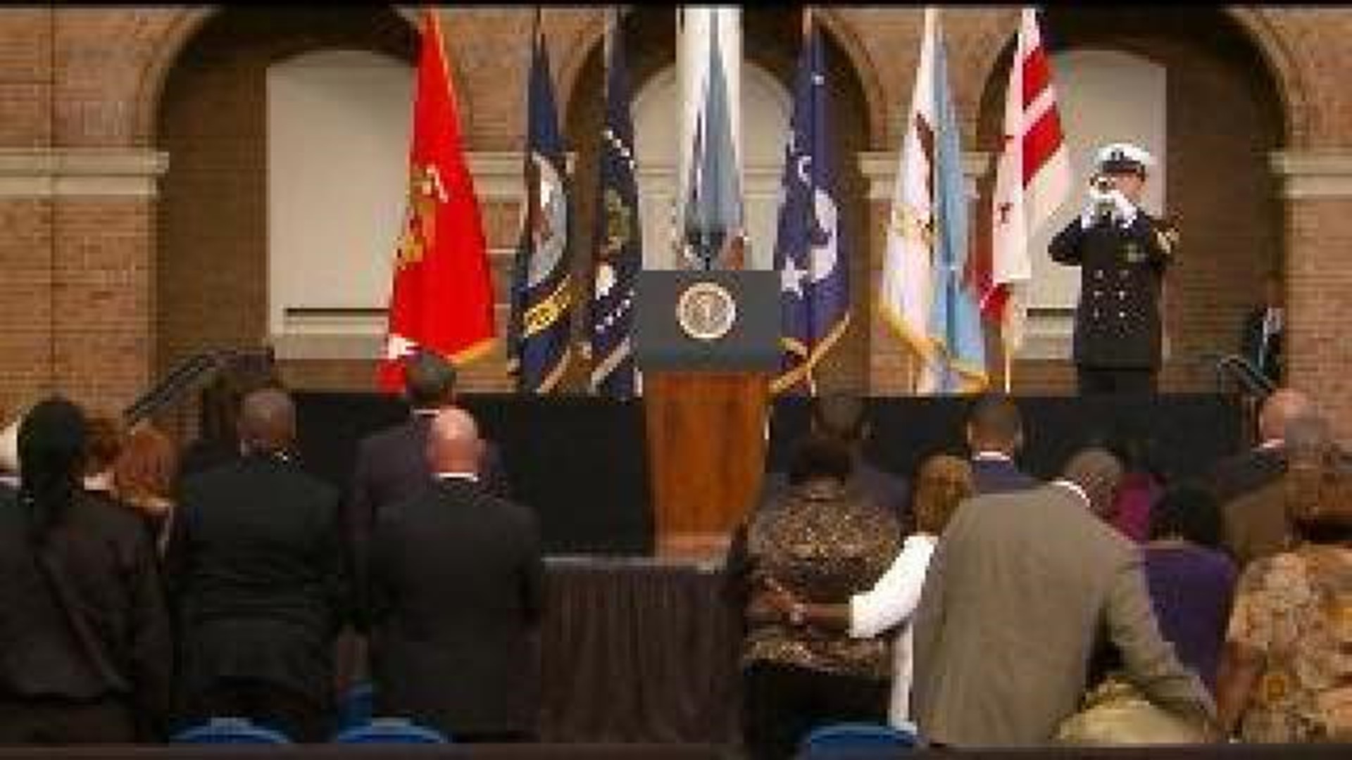 Memorial service held for victims of Navy Yard shooting