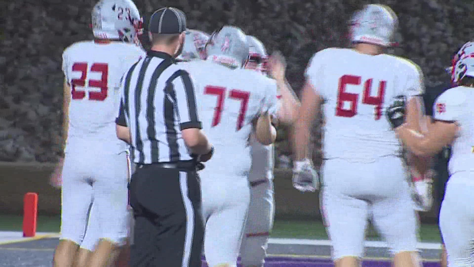 North Scott Football improves to 6-0 after beating Burlington. The Lancers are the #1 team in class 4A.