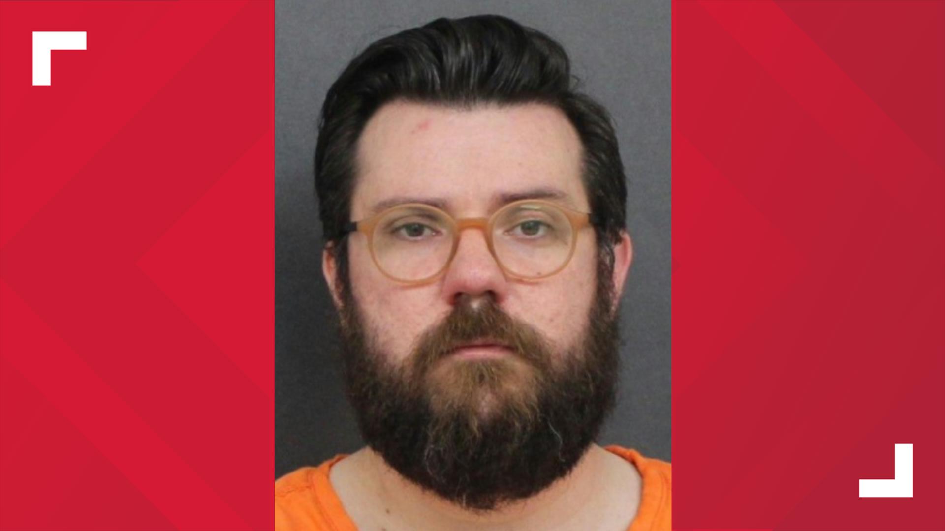 State seeks to keep former Quad City Arts leader jailed, court filings reveal new details