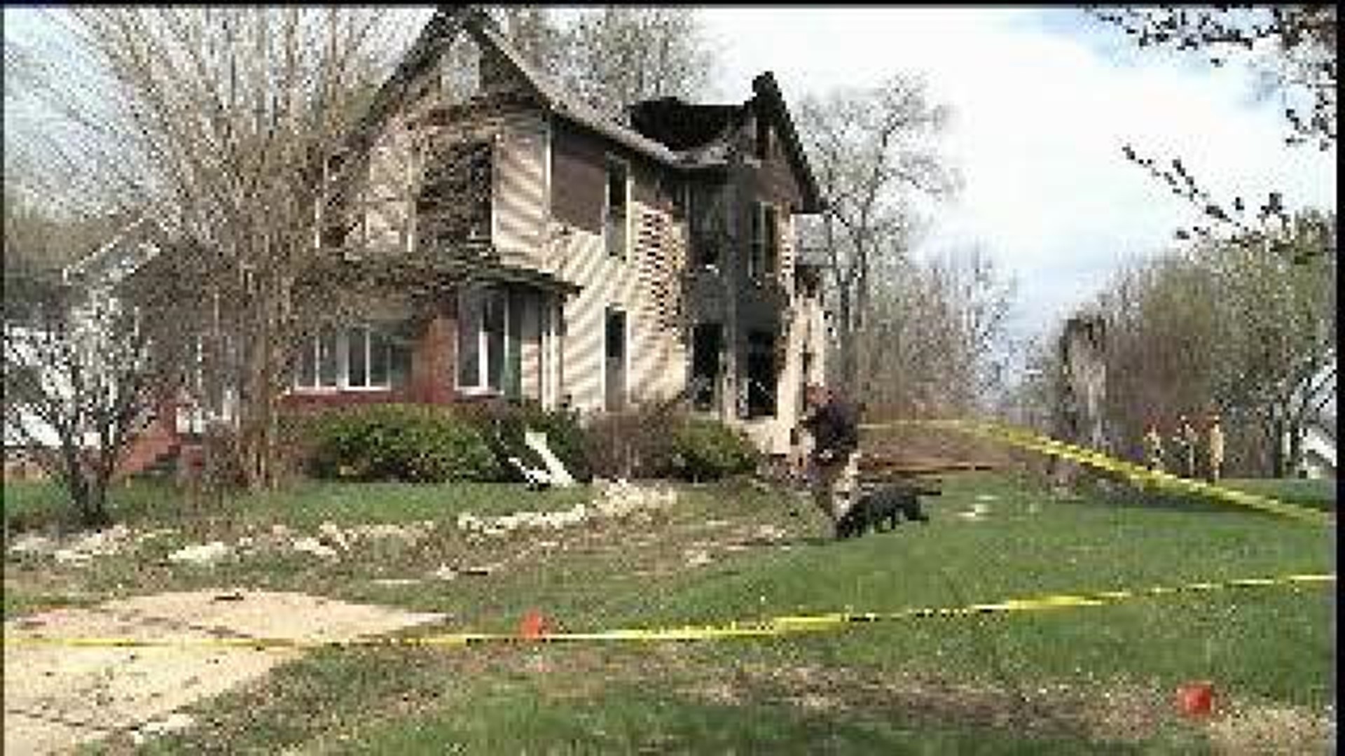 Galesburg fire makes residents suspicious