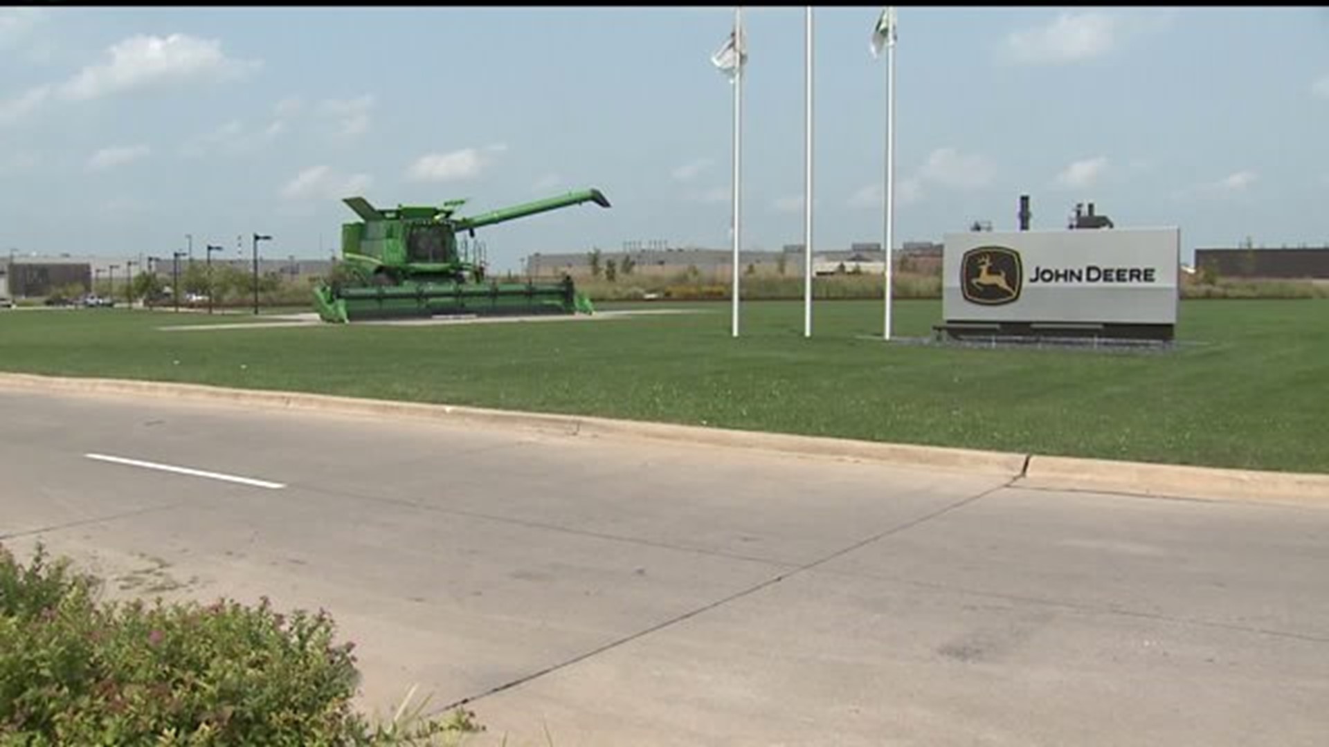 John Deere to lay off about 180 workers in East Moline and Davenport