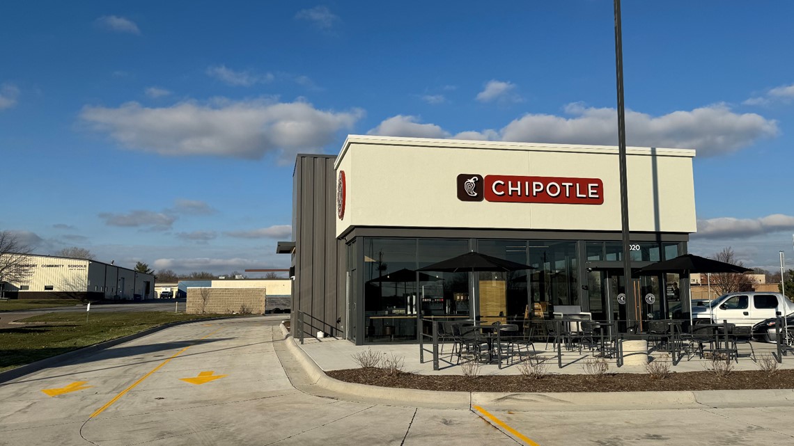 New Chipotle location opens in Davenport