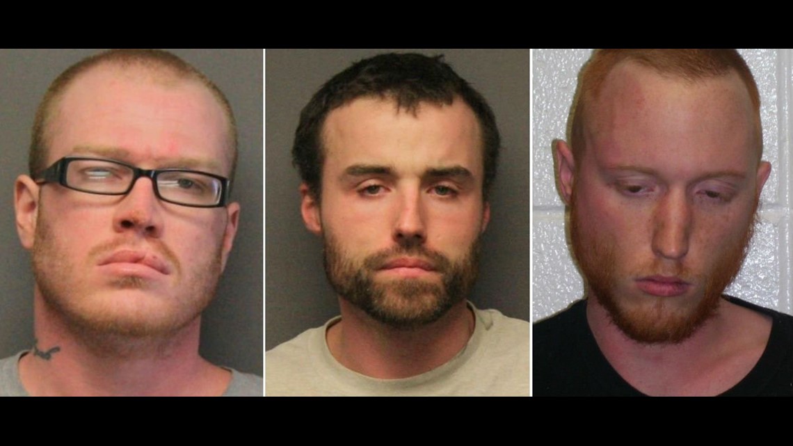 Police Iowa men stashed bank robbery money in a tree