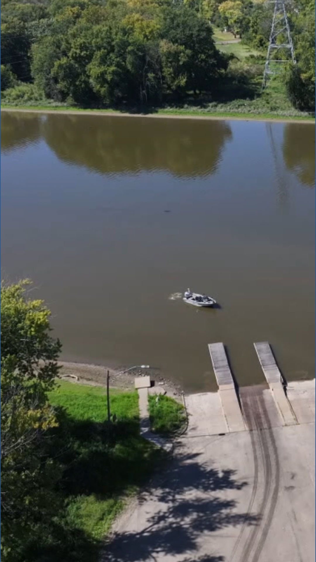 Body found in truck in Mississippi River identified as East Moline man ...