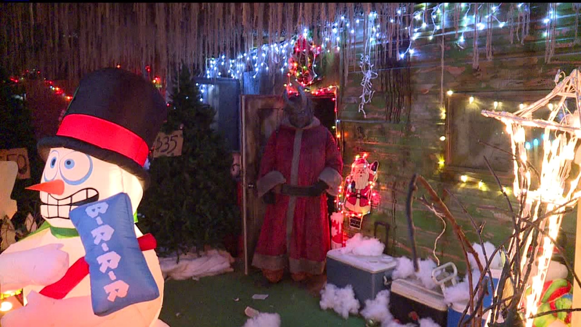 Moline haunted house gets into the holiday spirit