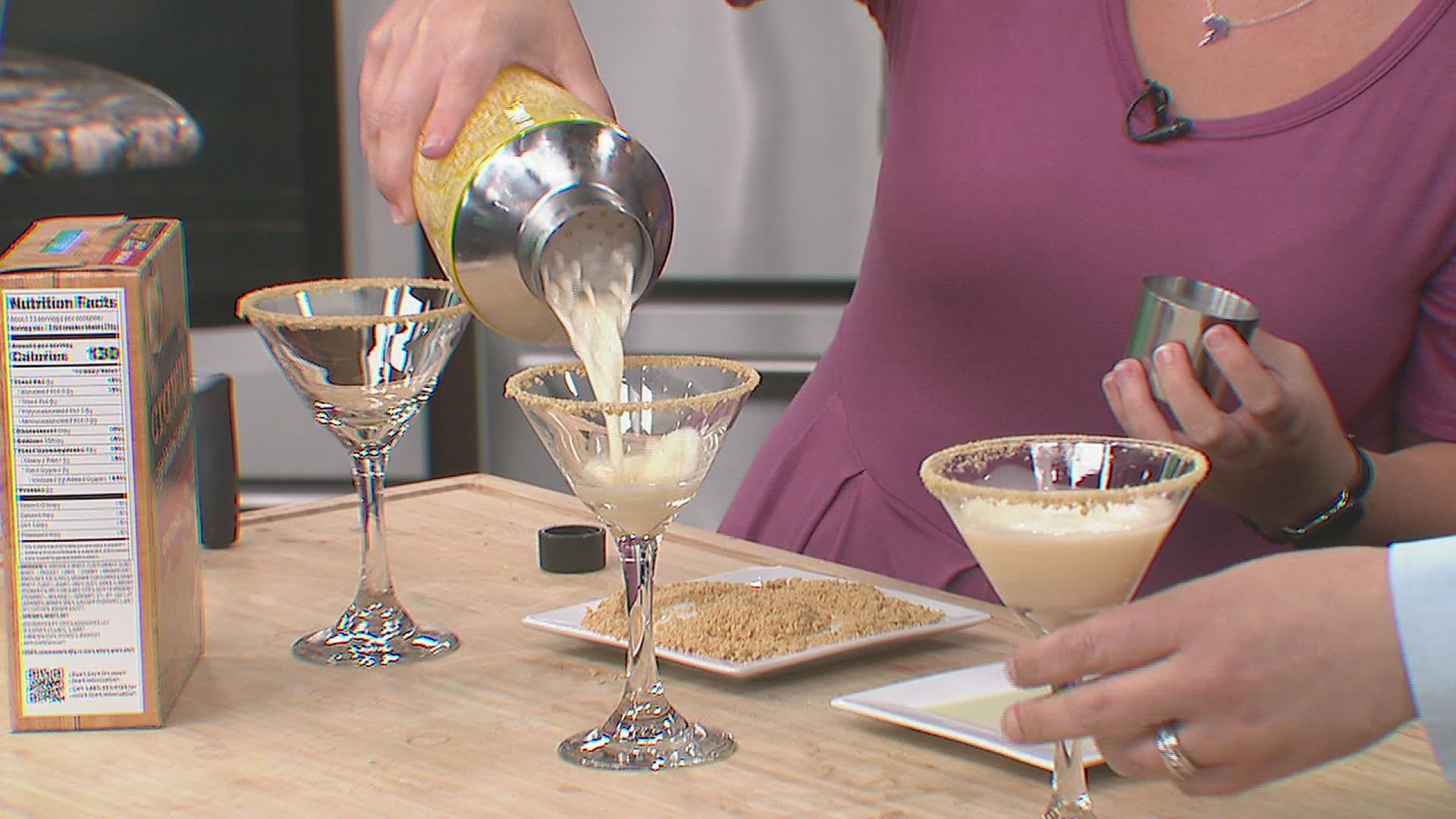 This tasty cocktail is sweet and tart just like Key lime pie and features a graham cracker rim.