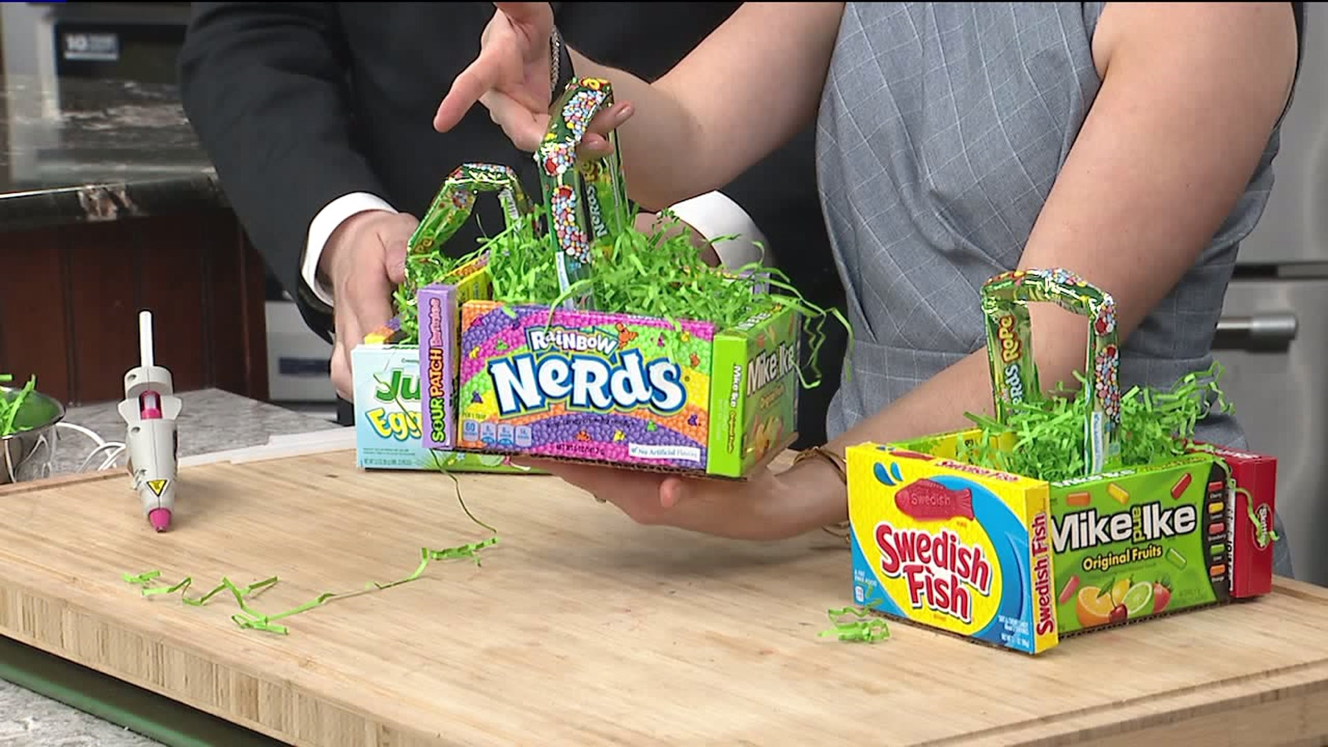 Transform Candy Boxes Into Easter Baskets
