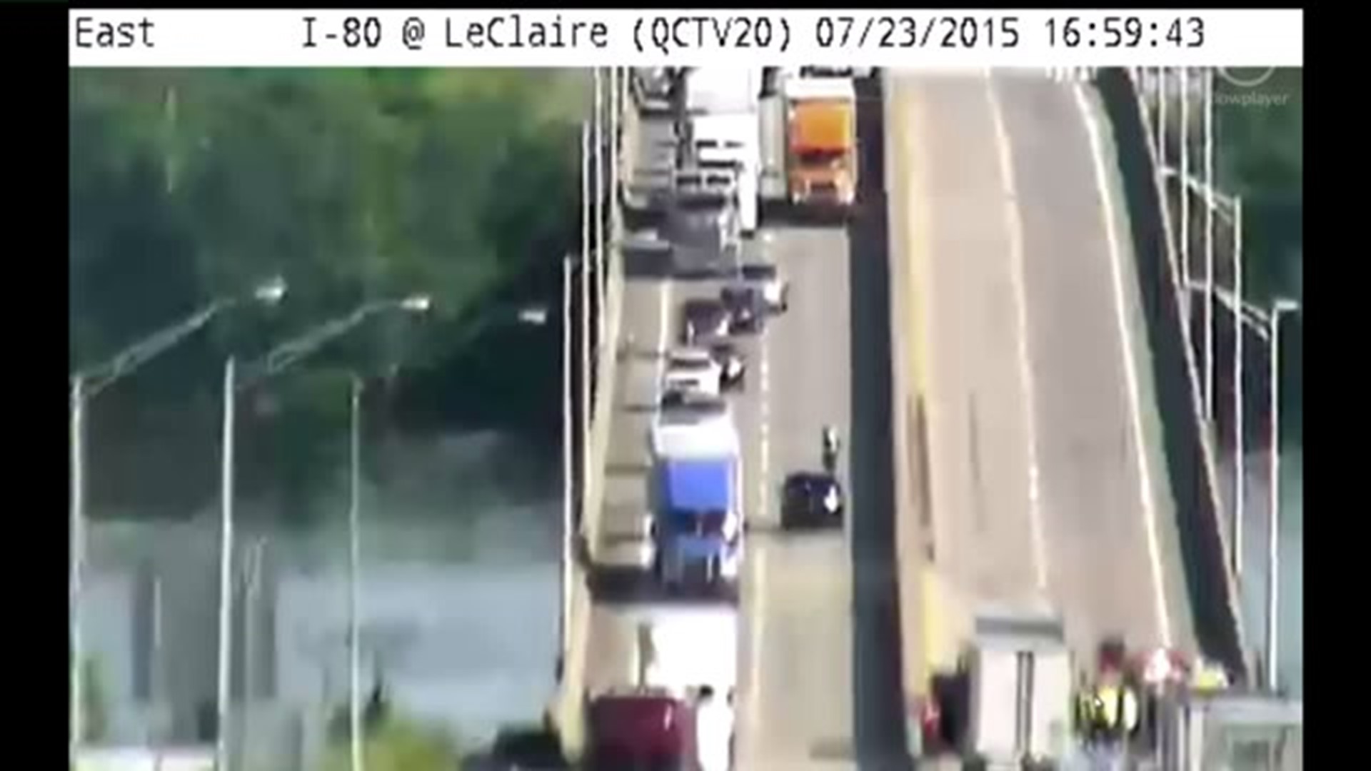 I-80 crash near LeClaire