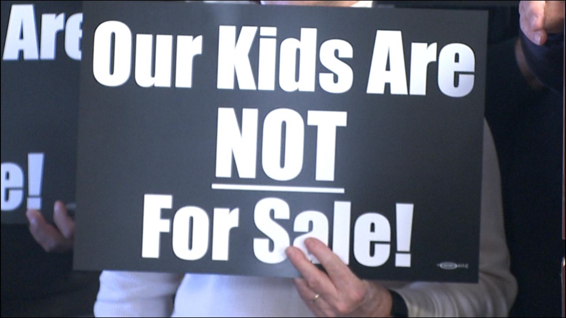 QCA unions, parents rally against proposed Iowa child labor laws - Vimarsana News