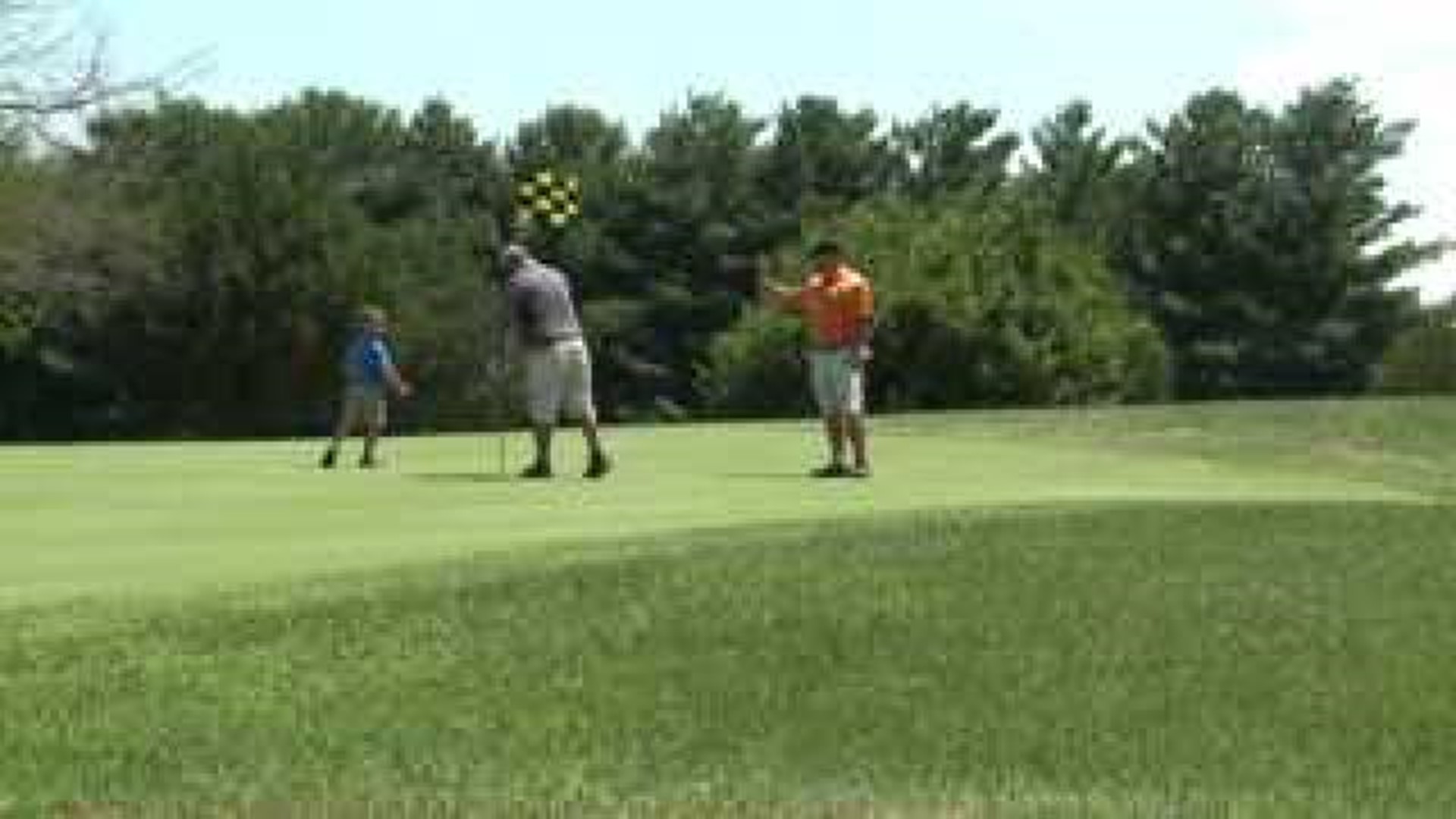 Thomson golf course reopens as Sand Burr Run