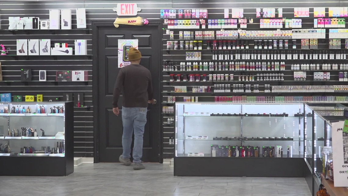 Rock Island vape shop moratorium extended to June 30, 2025
