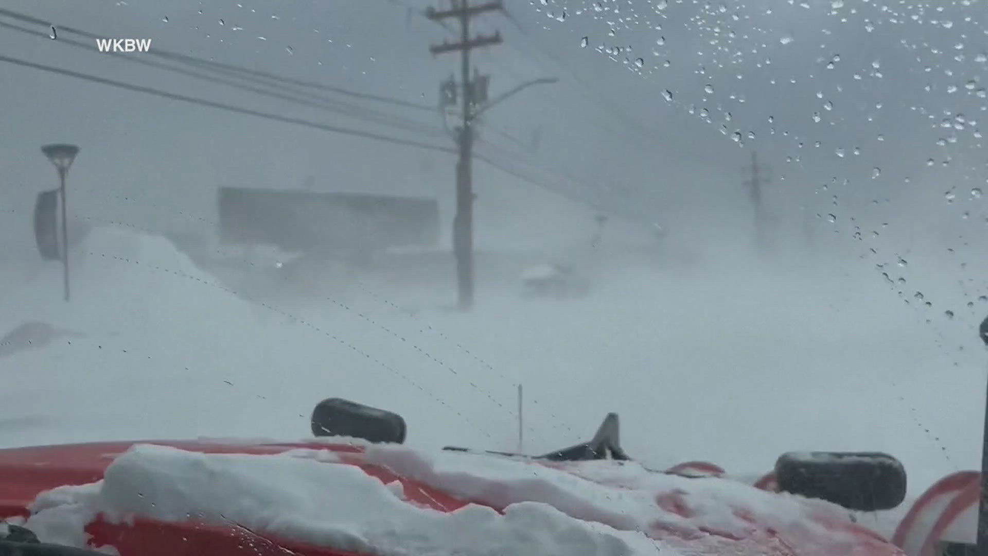 A state of emergency has been declared in New York due to heavy snowfall and high winds.