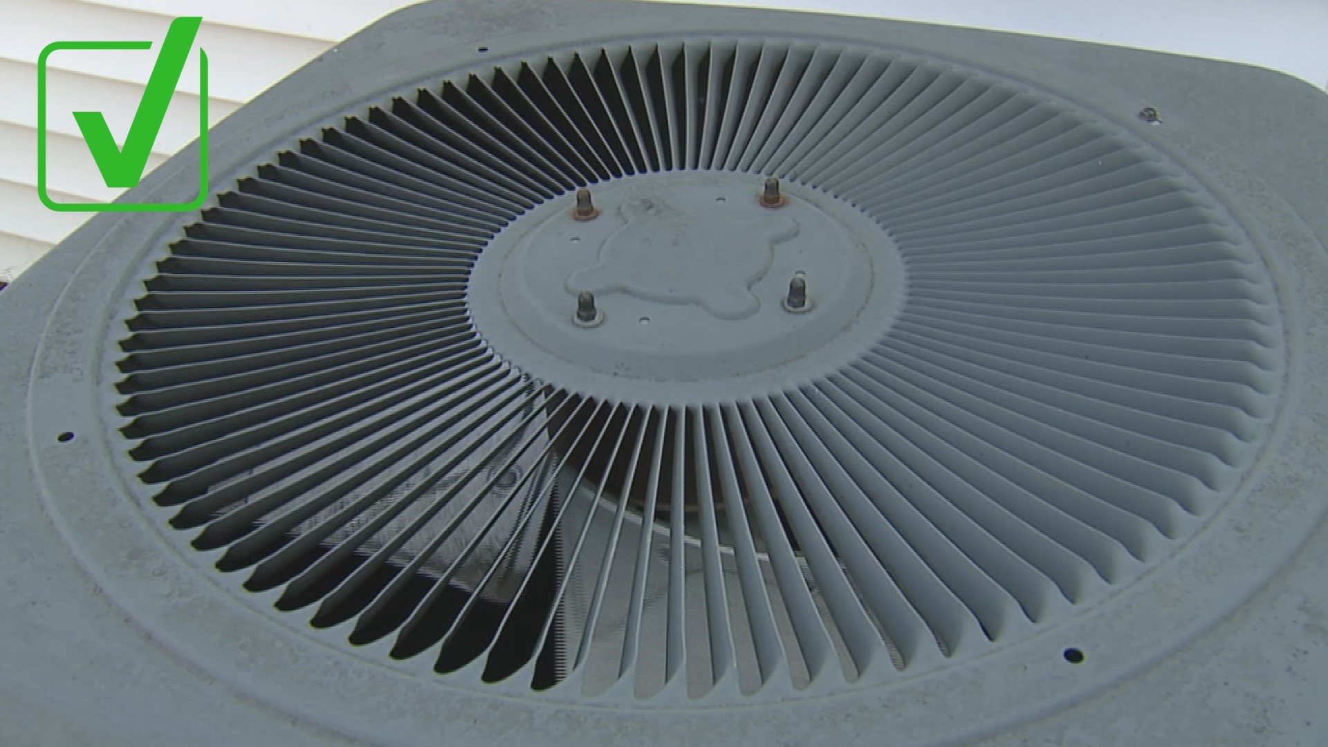 Landlords in Iowa and Illinois are not required to provide tenants with A/C. However, if they do, only Iowa law says landlords are the ones responsible to fix units.