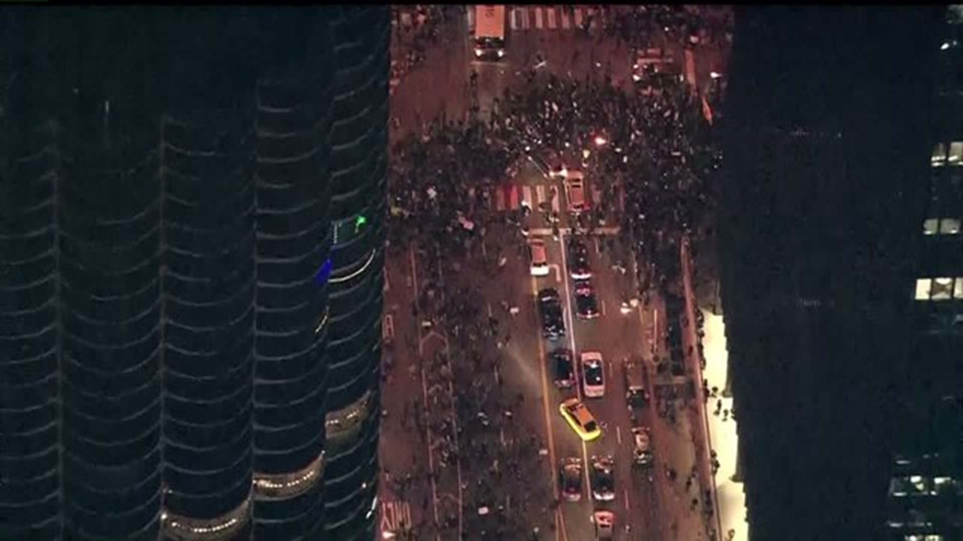 Chicago protesters gather in anti-Trump spirit