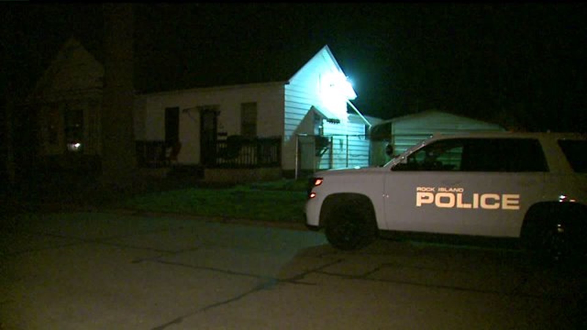 Woman shot by father in Rock Island overnight