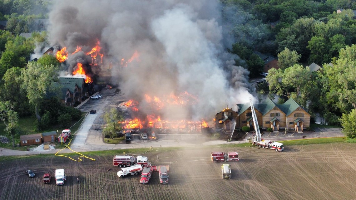 Crews battle structure fires at Starved Rock's Grand Bear Resort - Vimarsana News