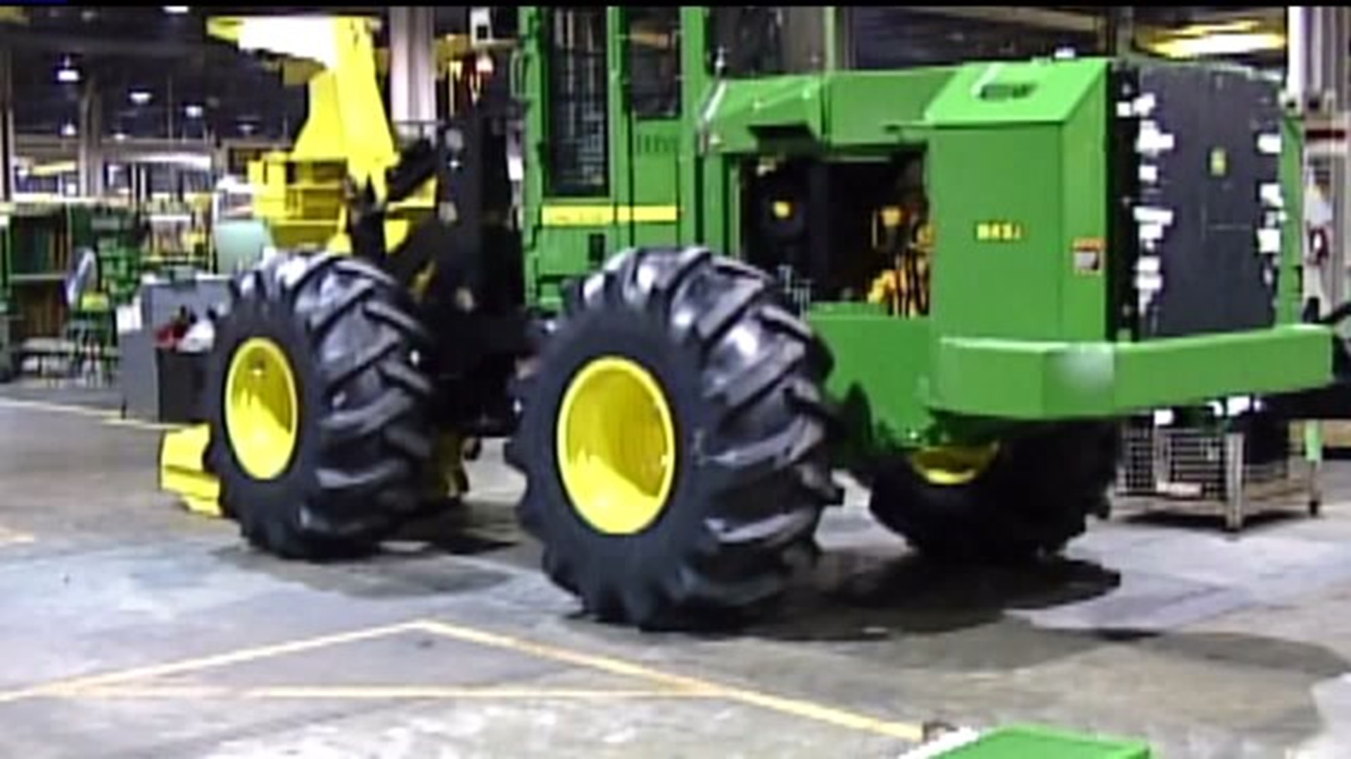 John Deere announces layoffs for manufacturing workers