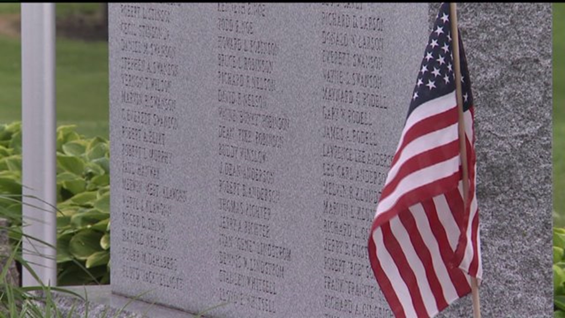 Local veterans` names added to new monument