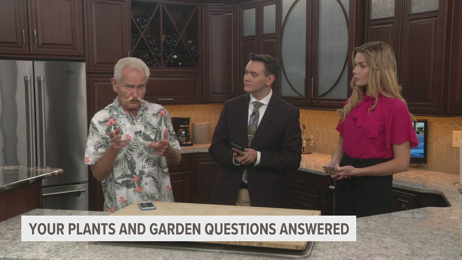 News 8's plants and gardens expert Craig Hignight answers your questions on Facebook Live.