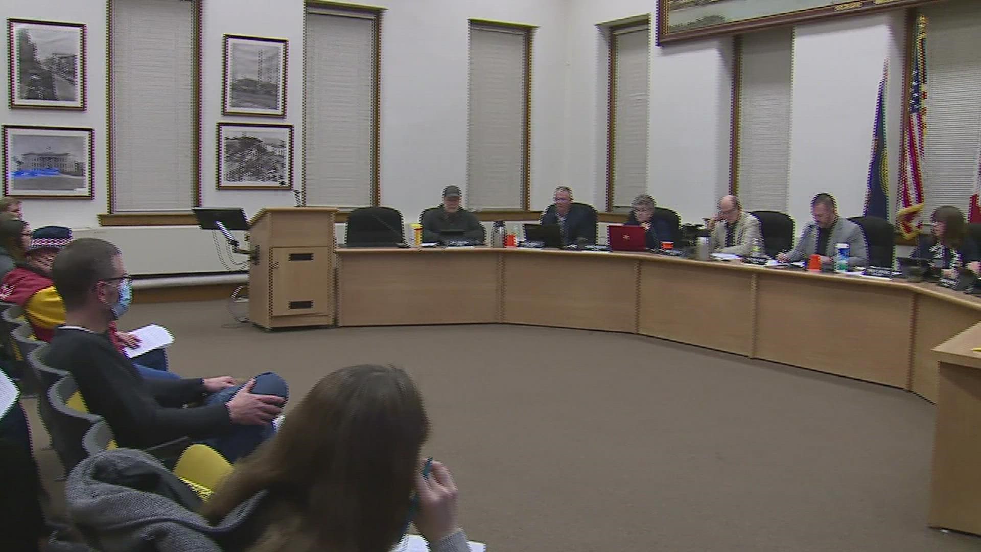 Council members passed a 5-2 vote to temporarily stop enforcing the city's ban on pit bulls.