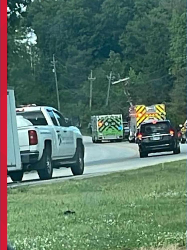 Car hits utility pole, causing over 1,000 power outages in Colona ...