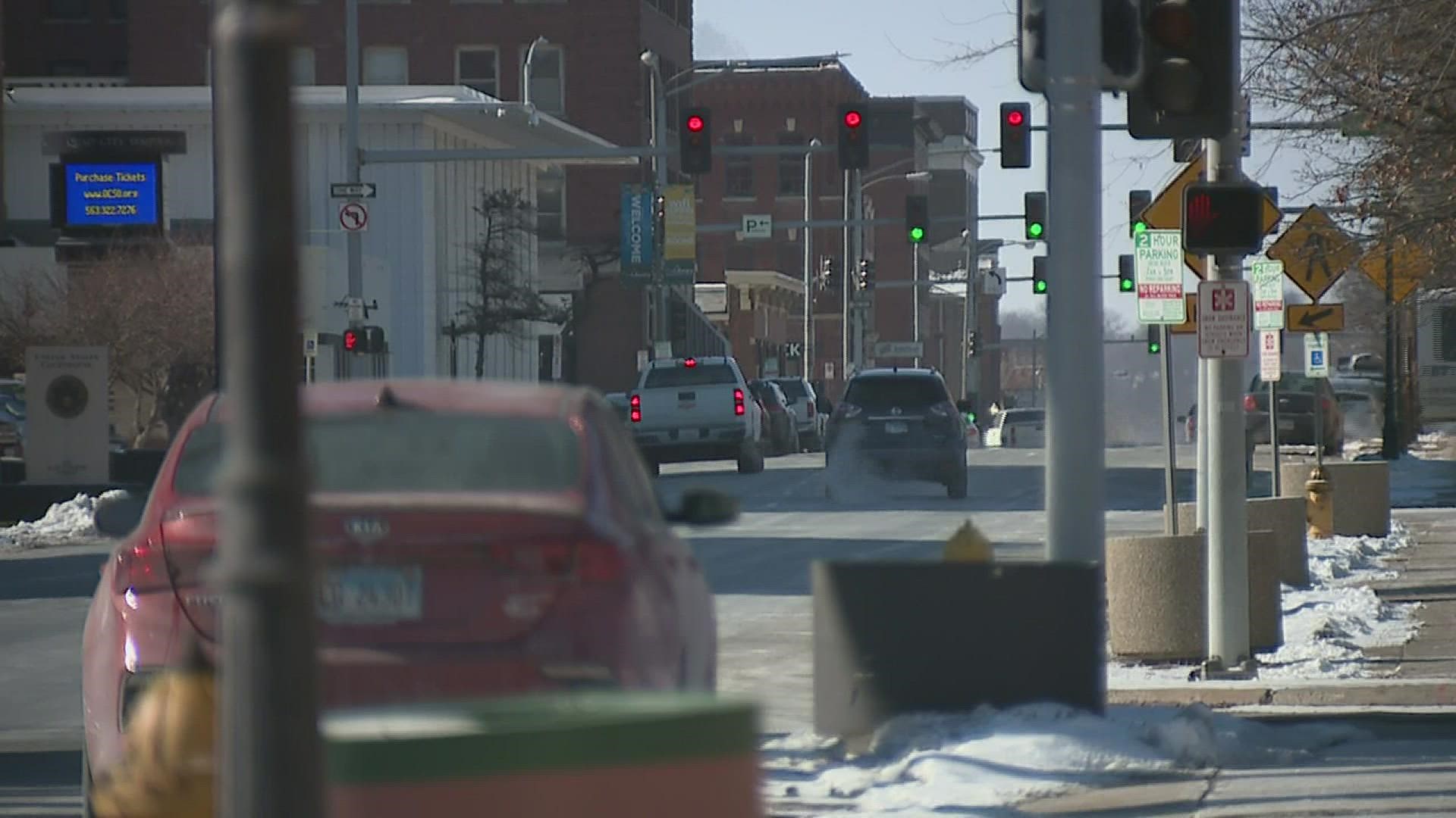 Downtown Davenport's proposed plan is to convert Third and Fourth streets to two-ways at the same time while also building a Fourth Street flood detour.