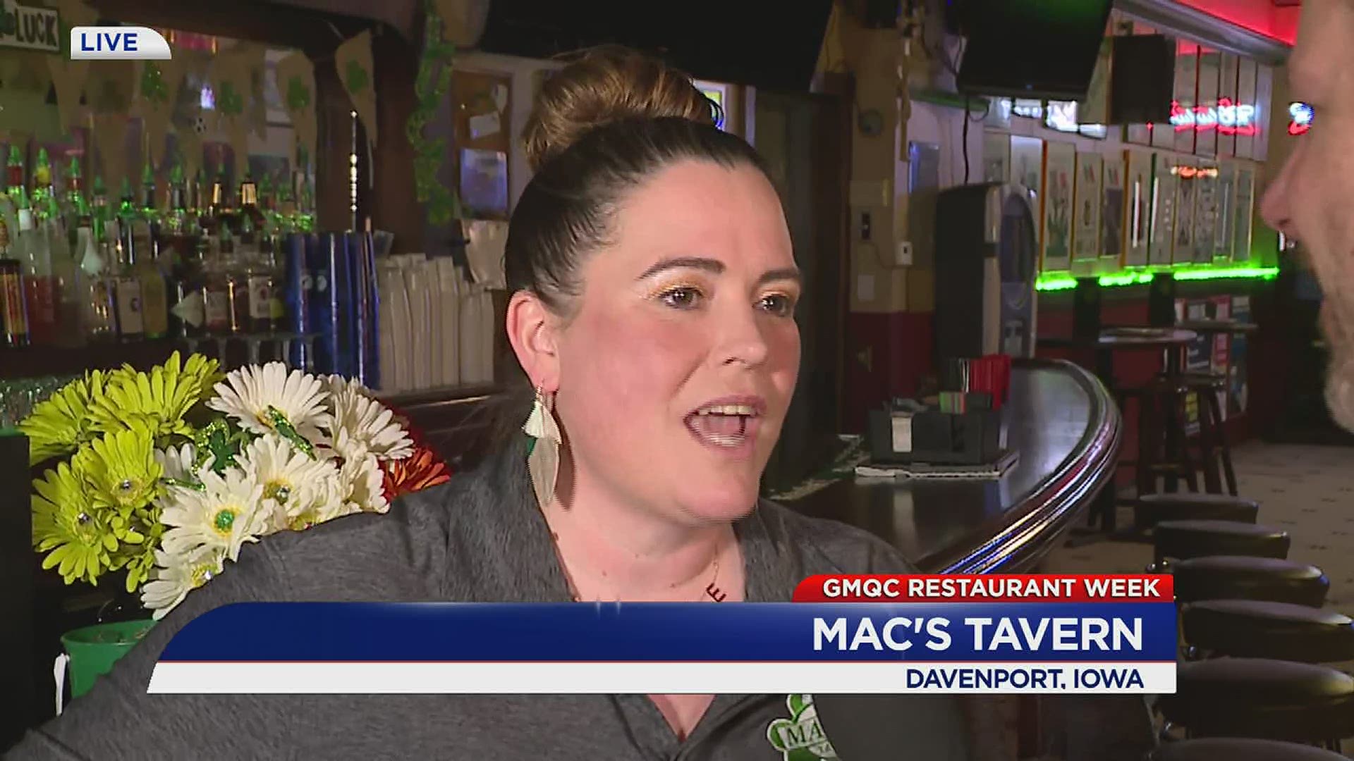 Eric Visits Mac's Tavern for Day 1 of Quad Cities Restaurant Week