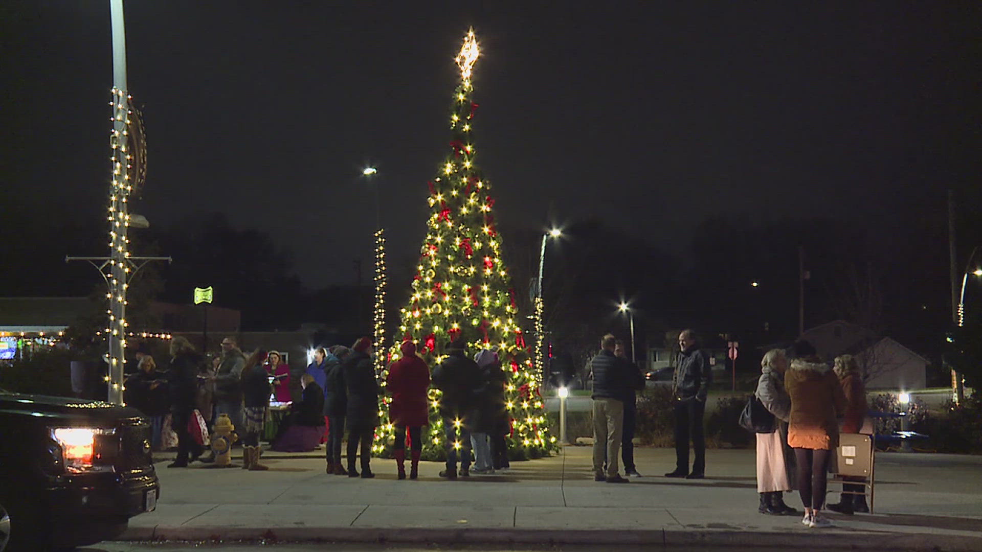 The quarter-of-a-century-long tradition allows people to sponsor a light, bow or ornament in memory of or in celebration of someone special in that person's life.