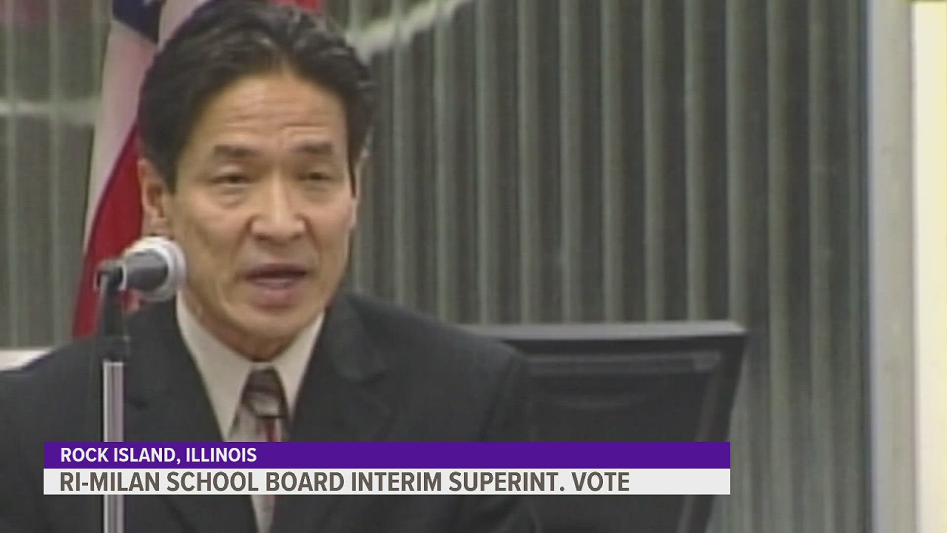 The board is looking to hire Cal Lee, the former Moline superintendent, for a rate of $650 per day.