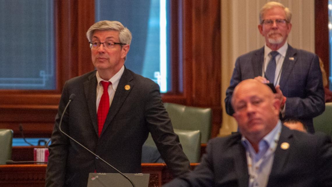 Illinois Republicans, Pritzker point fingers over cause of rising property taxes