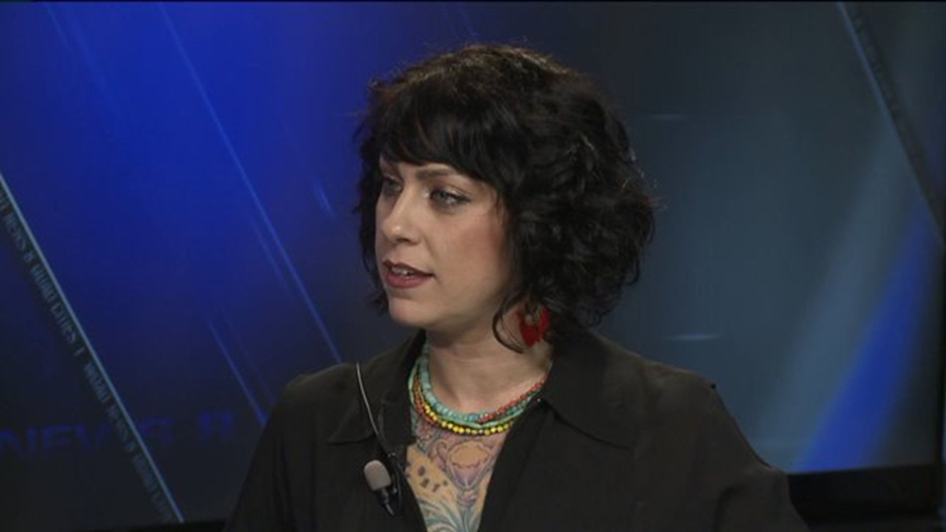 American Pickers` Star Danielle Colby Previews The 2014 Iowa Burlesque Festival