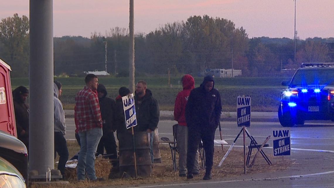 Union member hit by car, killed walking to picket line in Milan - Vimarsana News