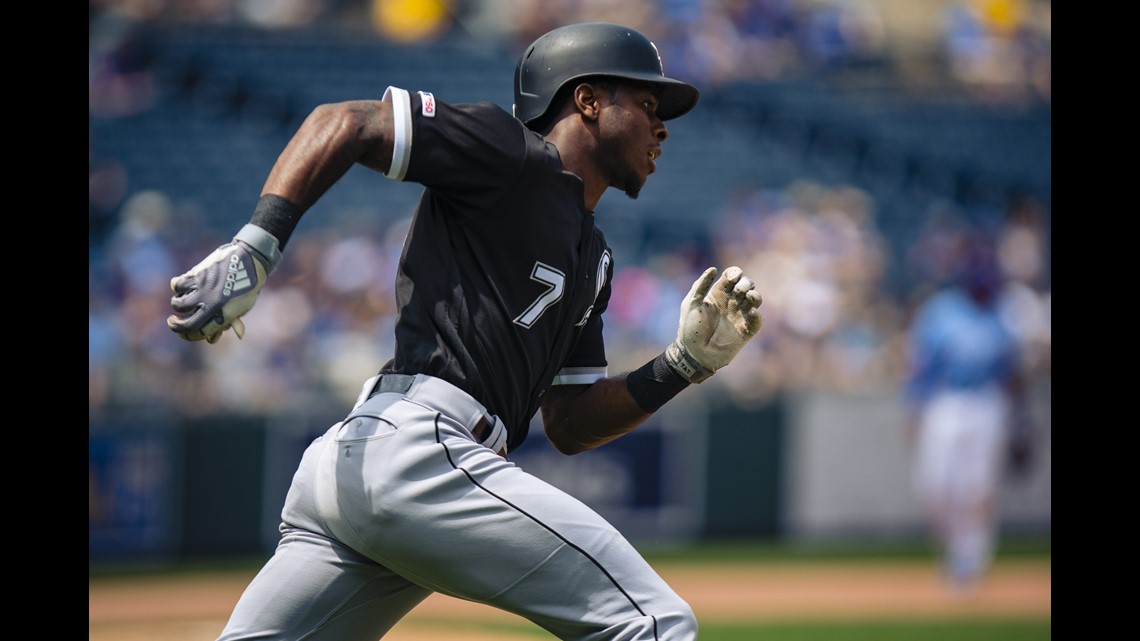 White Sox SS Tim Anderson exits game with sprained ankle