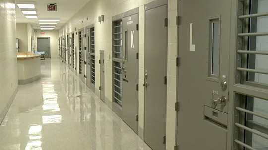 2 Galesburg prison workers assaulted by inmate | wqad.com