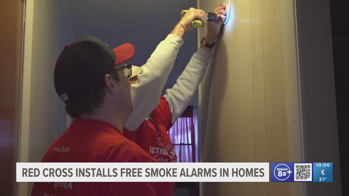 American Red Cross installs smoke detectors in Davenport as part of “Sound the Alarm” initiative