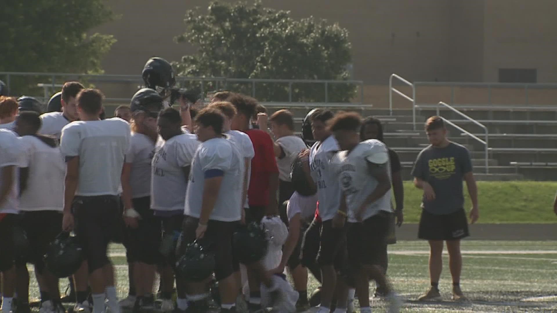 Galesburg has a new head coach, but one that is very familiar with the program.  They also return plenty of talent on both sides of the ball.