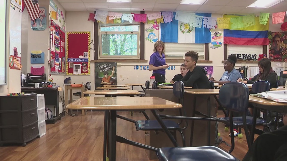 Amid teacher shortages, Galesburg district fills nearly all positions