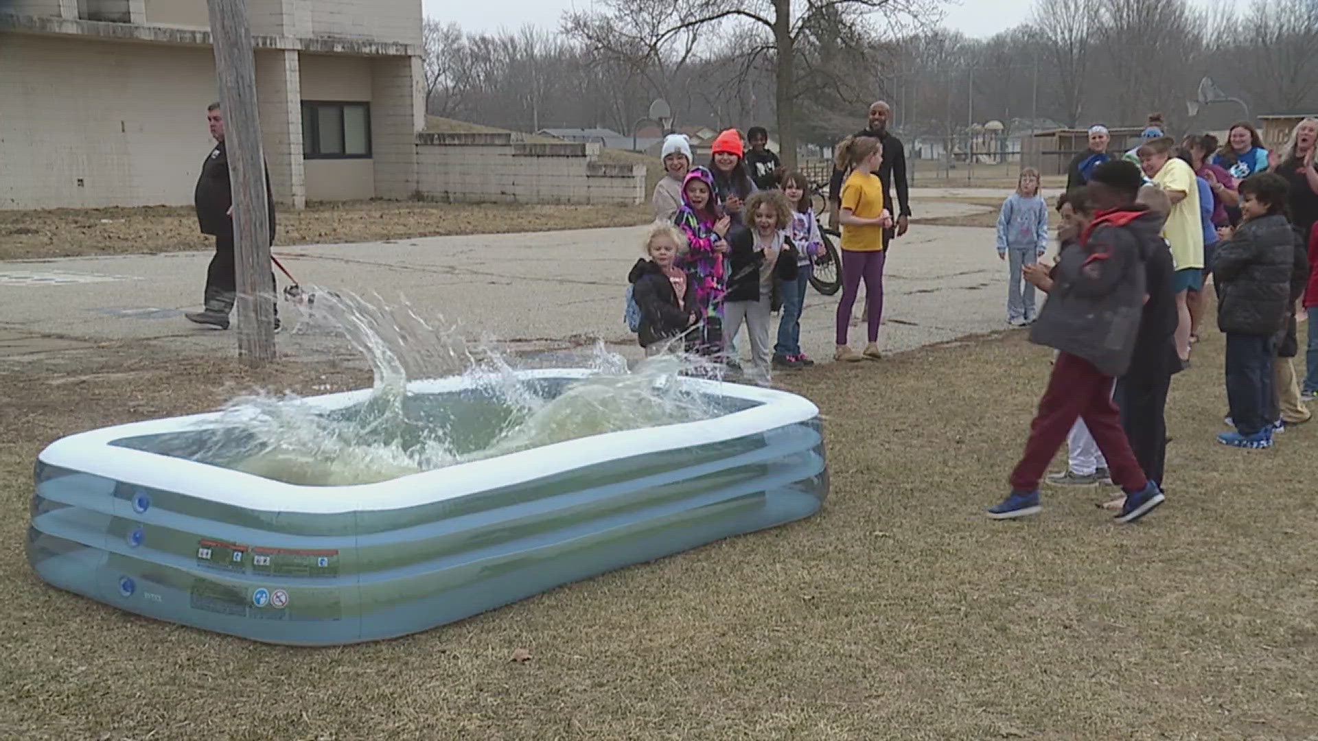 Galesburg tied for 25th nationally in micropolitan economic development ...